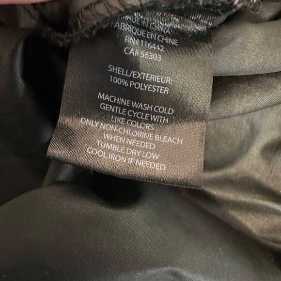 Zine Windbreaker Jacket WMN XXL Black Long Sleeve 100% Polyester Hooded Full Zip - Picture 5 of 6